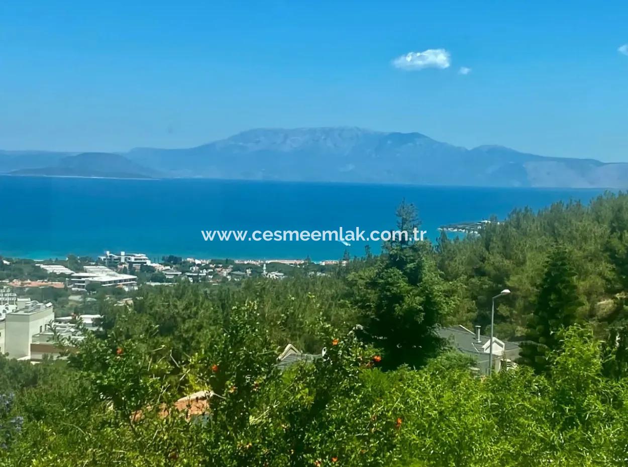 Çeşme Boyalik Rtlarinde Full Deniz Manz. Villa Mit Freistehendem Pool