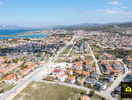 Grundstück Mit Zwei Residenzen Zum Verkauf In Çeşme Şifne