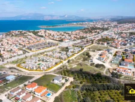 Grundstück Mit Zwei Residenzen Zum Verkauf In Çeşme Şifne