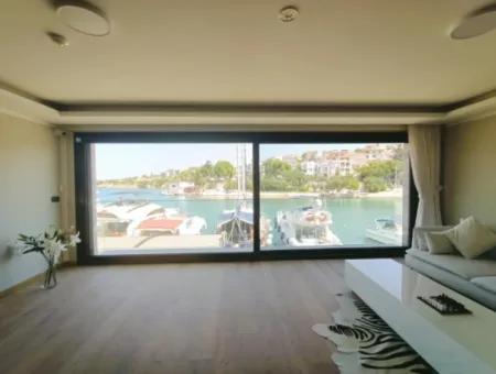 Double Double Apartment With Zero Sea View In Cesme Dalyan